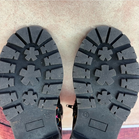 MEXX Janet Ankle Boots With Kisses Youth Size 13 - Picture 12 of 16